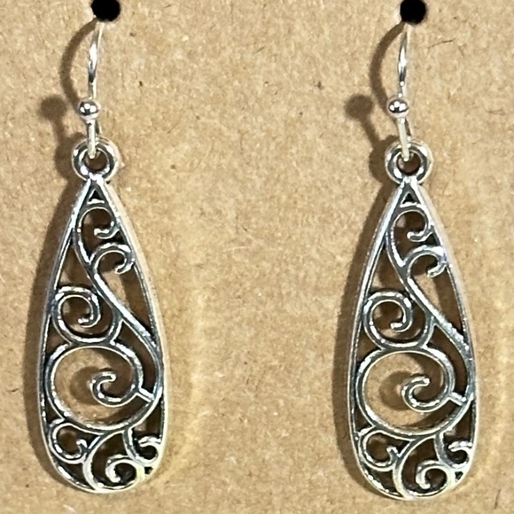 2/$20 Silver tone long thin water droplet filigree hook earrings - Picture 11 of 11